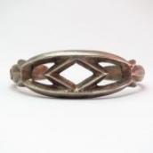 Antique Navajo Stamped Cast Silver Cuff Bracelet  c.1930～
