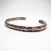 Antique 卍 Stamped Narrow Triangle Wire Cuff Bracelet c.1920～