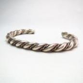 OLDPAWN Twisted Silver Wire Cuff Bracelet  c.1960～