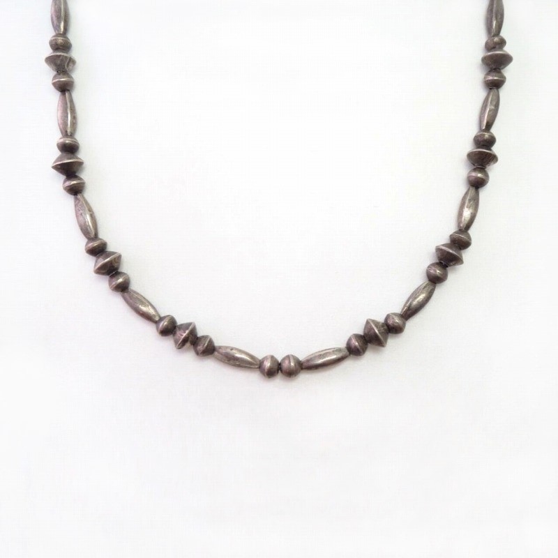 Vintage "Navajo Pearl" Handmade Silver Bead Necklace c.1960～