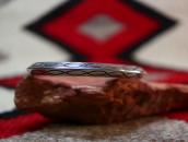【Silviano Quintana】Cochiti Stamped TriangleWire Cuff c.1960～