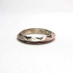 OLDPAWN Triangle wire Stamped Silver Ring