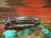 Antique Navajo Stamped Cast Silver Cuff Bracelet  c.1930～