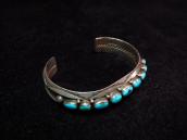 【Fred Thompson】 Navajo Vintage Cuff w/ Nine Stones  c.1960～