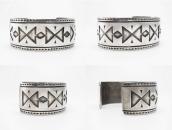 【NAVAJO GUILD】Vintage Stamped Silver Overlay Cuff c.1950～