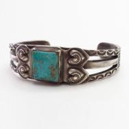 Attributed to【Austin Wilson】Heart Repoused Cuff w/TQ c.1930～