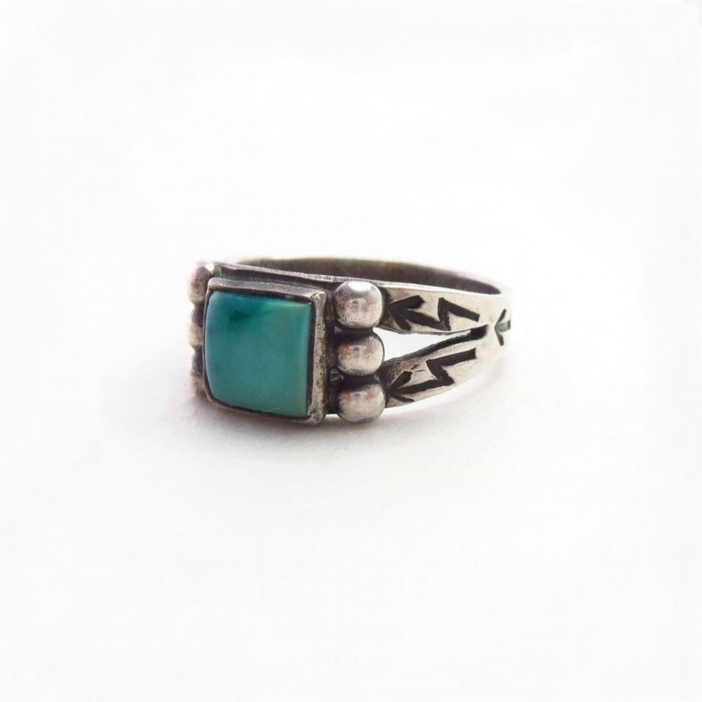 Atq Lightning Arrows Stamped Ring w/Sq. Turquoise  c.1935～