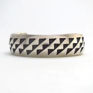 Vintage Hopi Trickling Water Overlay Cuff Bracelet  c.1965～