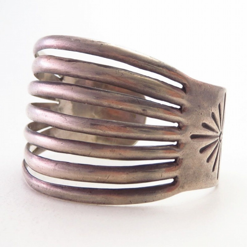 【Sam Roanhorse/Fred Wilson's】Vintage Split Band Cuff in 1949