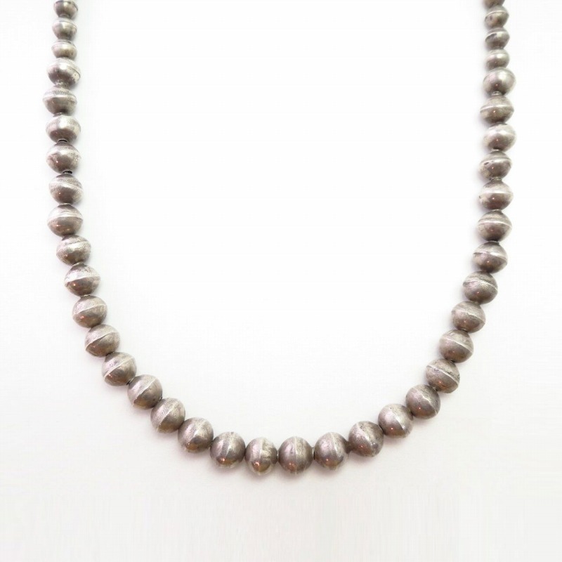 Vtg "Navajo Pearl" Silver Beaded Gradient Necklace  c.1950～