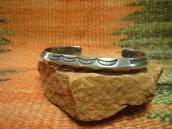 Atq Arrows Stamped Ingot Silver Triangular Wire Cuff c.1925～