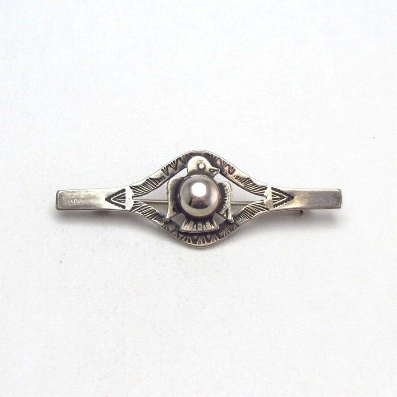 Atq Thunderbird & Navajo Pearl Applique Small Pin  c.1940～