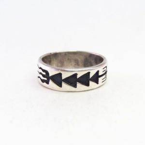 【Vidal Aragon】Kewa Old "Storyteller" Silver Ring  c.1980～