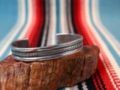 【NAVAJO GUILD】Vtg Chiseled Ingot Silver Cuff Bracelet c.1950