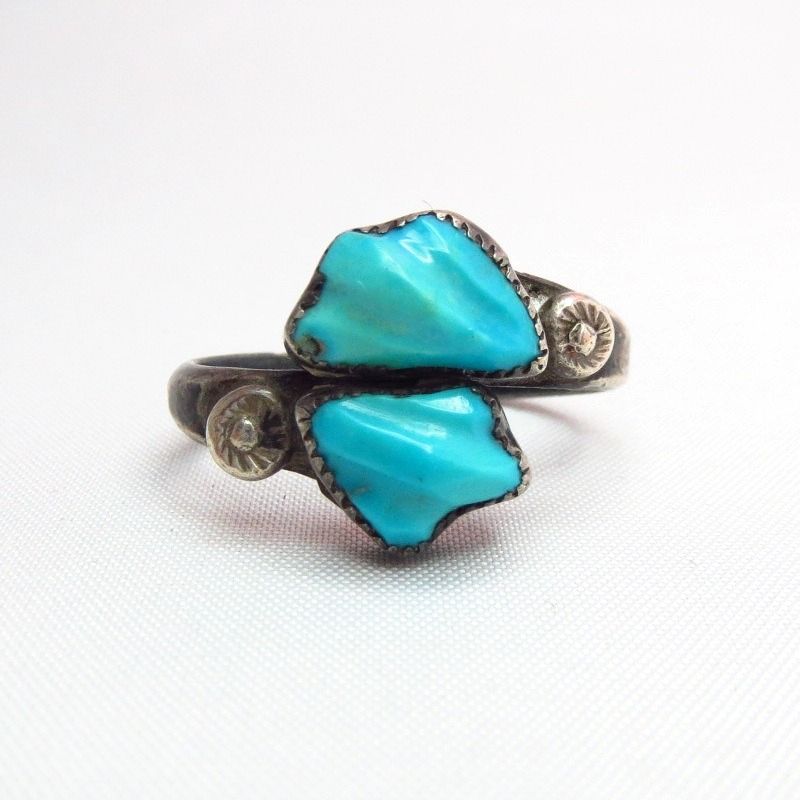 Leekya Deyuse Zuni Vintage Ring w/Carved TQ  c.1950