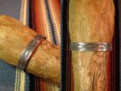 Atq Pueblo or Navajo Stamped Silver Cuff Bracelet  c.1920～