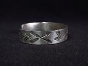 Atq Pueblo or Navajo Stamped Silver Cuff Bracelet  c.1920～
