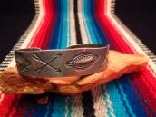 Antique Crossedarrows & 卍 Stamped Cuff  c.1920～