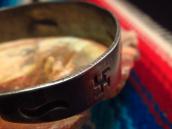 Antique Crossedarrows & 卍 Stamped Cuff  c.1920～