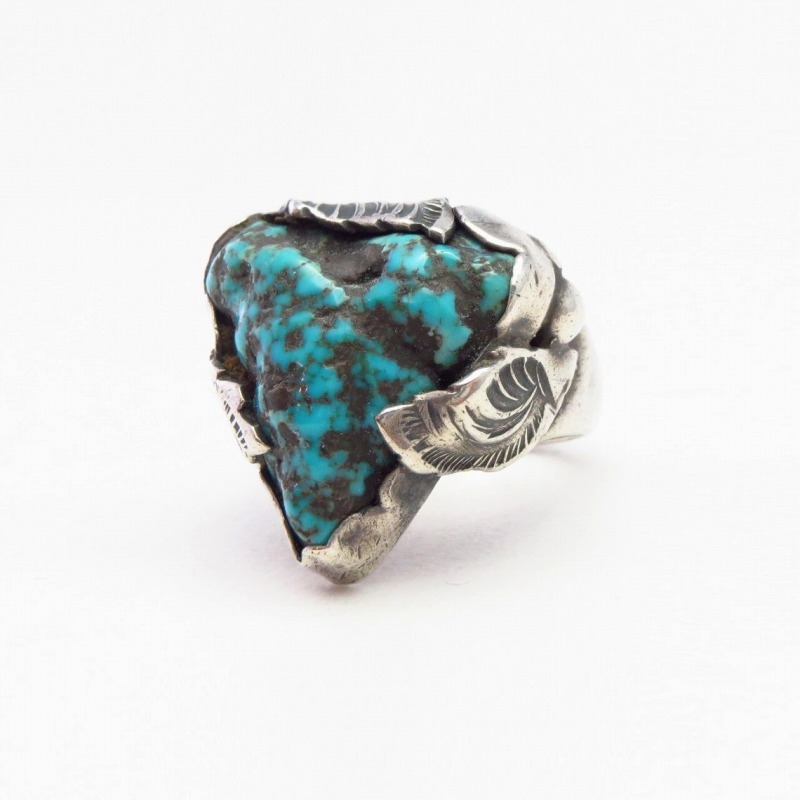 【Dan Simplicio】Zuni Small Ring w/Gem Turquoise Nugget c.1940