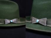 【Joe H. Quintana】Bow Shape Pin w/Gem #8 Turquoise c.1950～