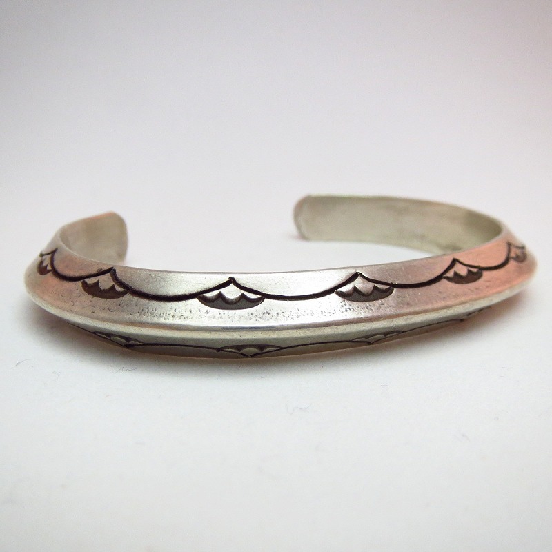 Vintage Stamped Ingot Triangle Wire Cuff  c.1950～