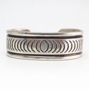 【NAVAJO GUILD】 Vtg Stamped Ingot Silver Cuff Bracelet c.1940