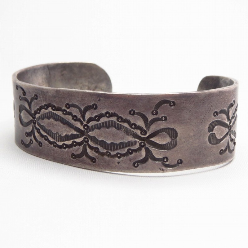 Antique Navajo Stamped Ingot Silver Cuff Bracelet  c.1925～