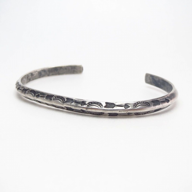 Antique ➸ Stamped Narrow Trianglewire Cuff Bracelet  c.1930