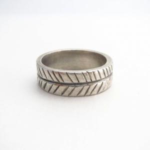 Antique Navajo Filed & Stamped Ingot Silver Ring  c.1930～