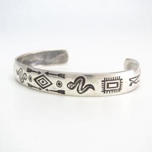 Antique Snake & Arrows Stamped Silver Cuff Bracelet  c.1930～