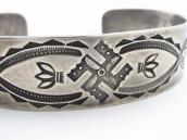 Antique Navajo 卍 & Hearts Stamped Ingot Silver Cuff  c.1925～