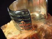 【Thomas Curtis】 Navajo Multi Stamped Heavy Silver Wide Cuff