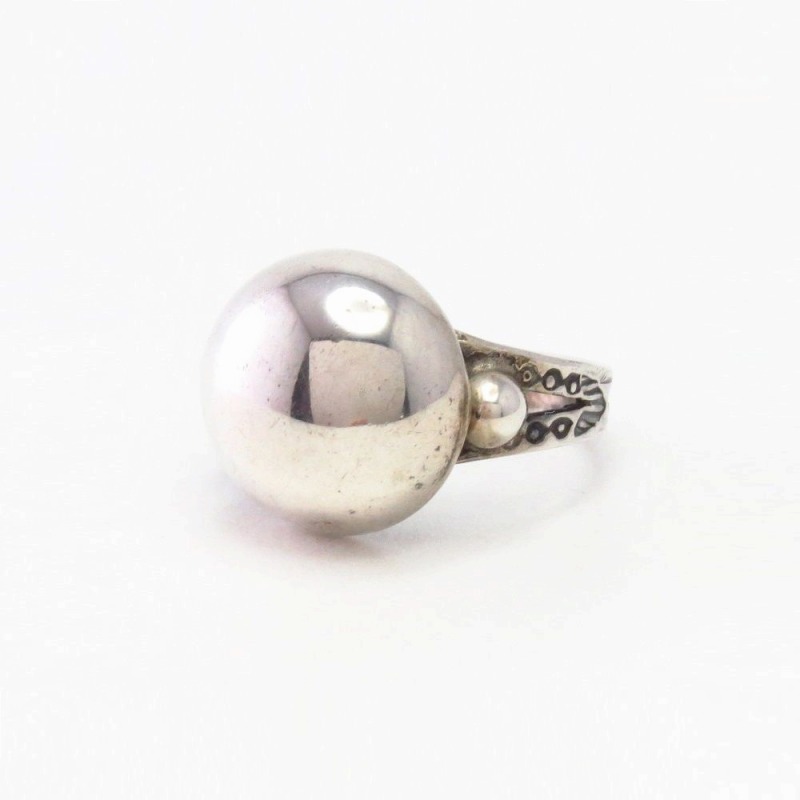 Atq "Navajo Pearl" Face Arrows Stamped Silver Ring  c.1935～