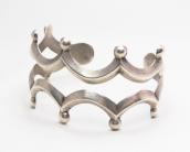 NAVAJO GUILD Cast Silver Crown Shape Cuff Bracelet  c.1940～