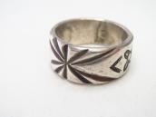 【Mark Chee】 Navajo Filed & Stamped Silver Band Ring  c.1955～
