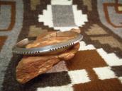 Vintage Navajo Stamped Triangle Wire Cuff Bracelet  c.1970～