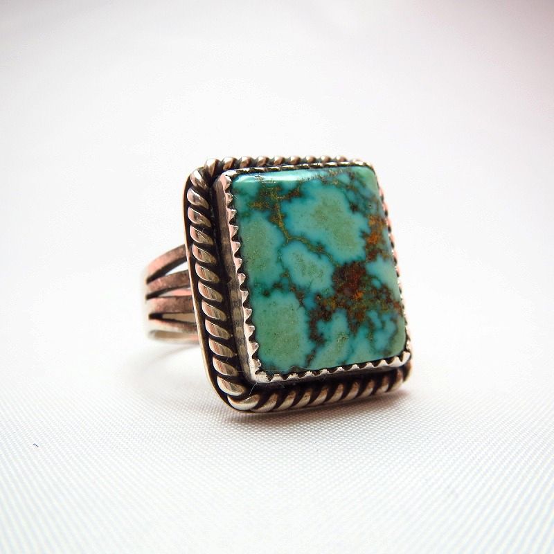 Vintage Split Ring with Square Turquoise   c.1970～