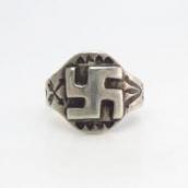 Atq Navajo 卍 Applique & Asymmetry Stamped Silver Ring c.1930
