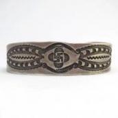 Antique Navajo 卍 Stamped Ingot Silver Cuff Bracelet c.1920～