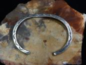 Vtg Navajo Arrows Stamped Ingot Silver Narrow Cuff  c.1950