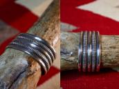 Attributed to【NAVAJO GUILD】Chiseled Silver Wide Cuff c.1940～