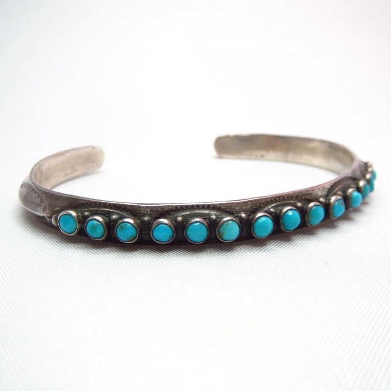 Antique【Maisel's】Triangle Wire Cuff w/15TQ  c.1940