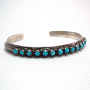 Antique【Maisel's】Triangle Wire Cuff w/15TQ  c.1940