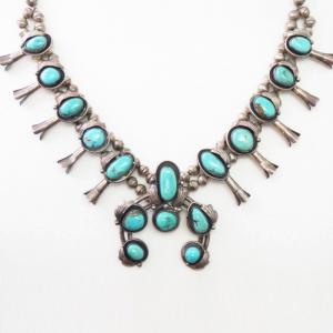 Old Leaf Applique Small Squash Blossom Naja Necklace c.1970～