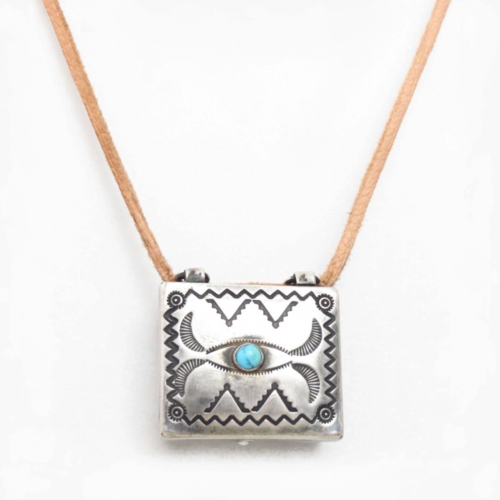 Atq Navajo Stamped Heavy Silver Pill Box Top Necklace c.1930
