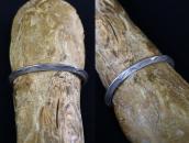 【Silviano Quintana】Cochiti Stamped TriangleWire Cuff c.1955～