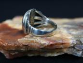 Antique Navajo SplitShank Worn Ring w/PetrifiedWood c.1945～