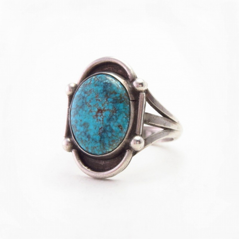 Vintage Navajo Gem Quality Turquoise Ring in Silver  c.1960