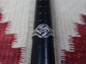 Atq Navajo Crossed Arrows Stamped 卍 Applique Slv Ring c.1930